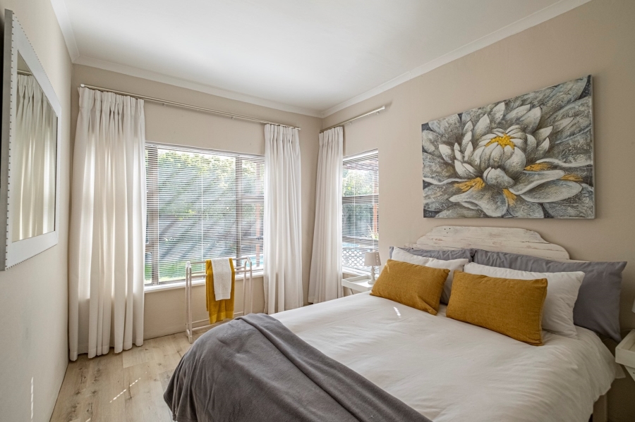 5 Bedroom Property for Sale in Summerstrand Eastern Cape